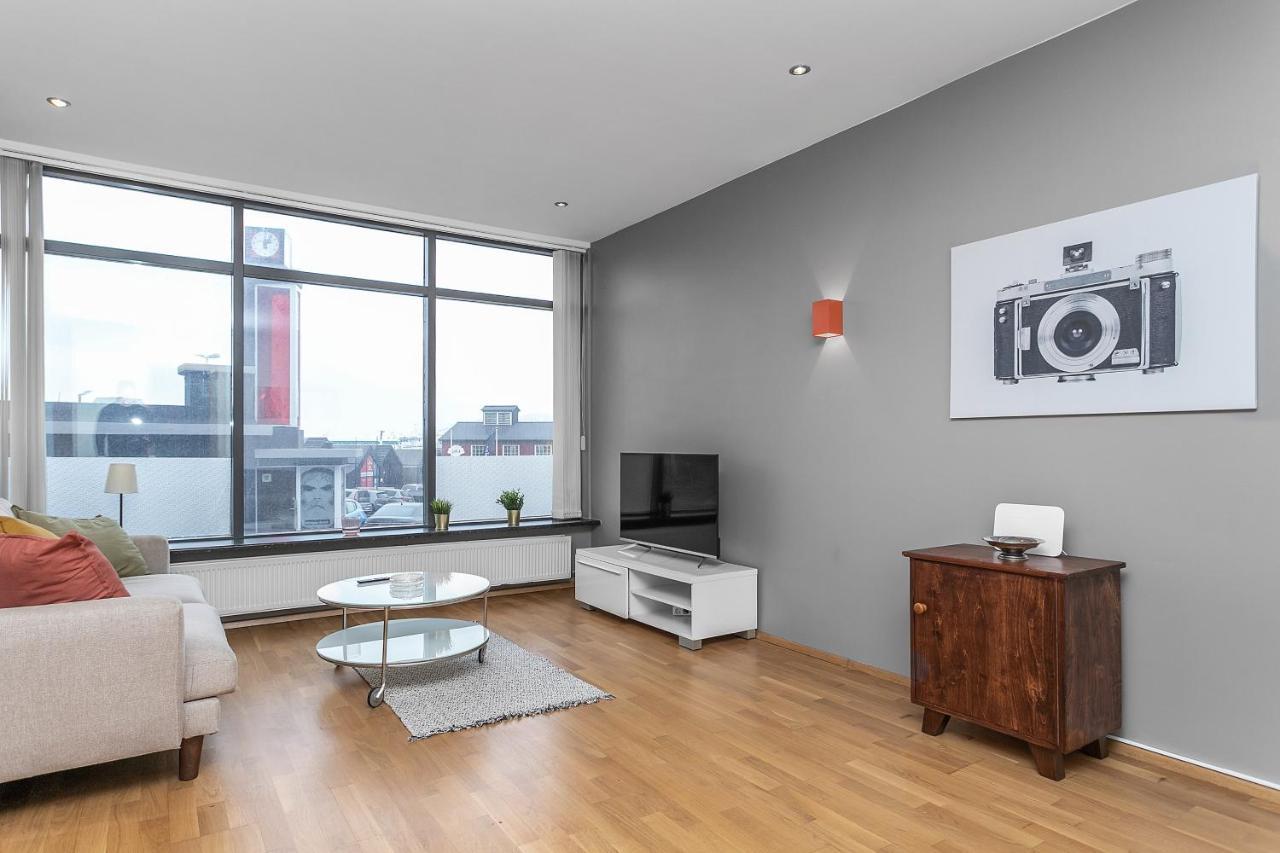 Sunny Apartment - By The Sea In City Center Рейкьявик Экстерьер фото