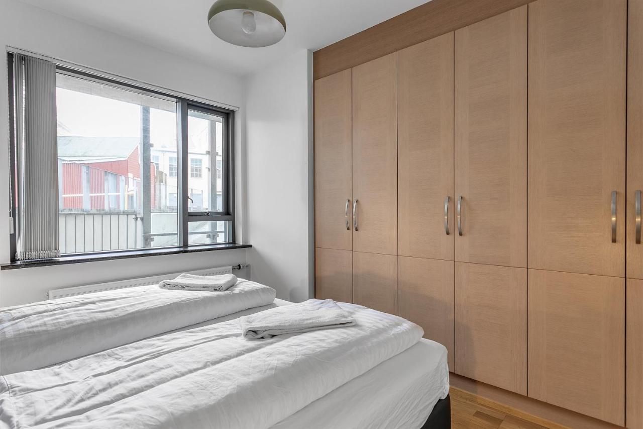 Sunny Apartment - By The Sea In City Center Рейкьявик Экстерьер фото